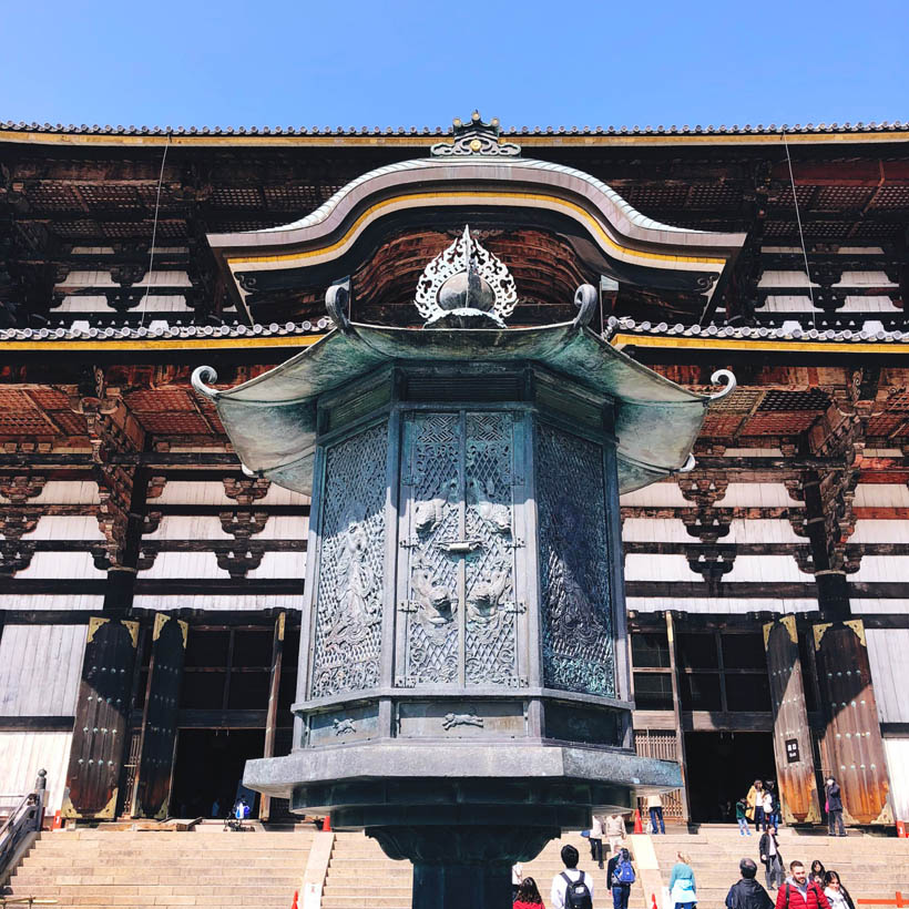 A lamp post near the hall.