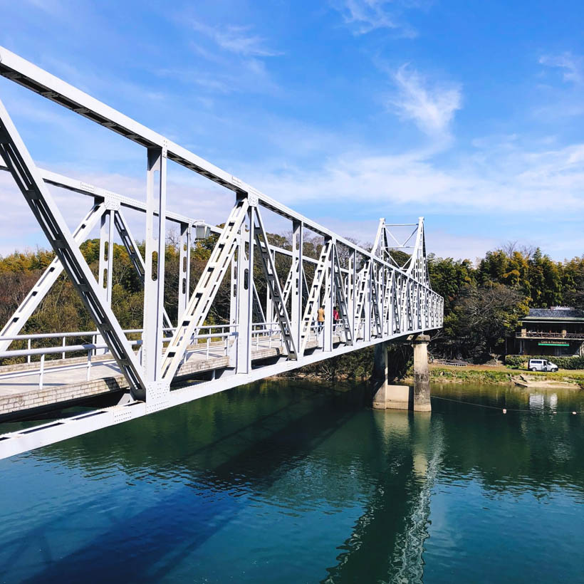 The Yuejian Bridge over Asahi River that connects Okayama Castle to the Korakuen Garden.