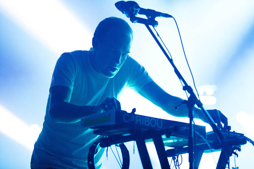 Caribou live op Dour Festival in België op 12 juli 2012