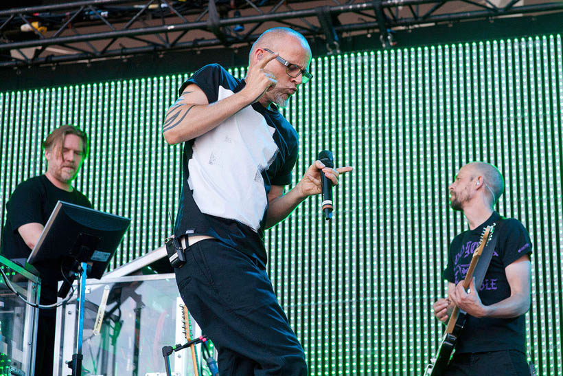 Die Fantastischen Vier liveop Rock-A-Field in Roeser, Luxemburg on 26 juni 2011