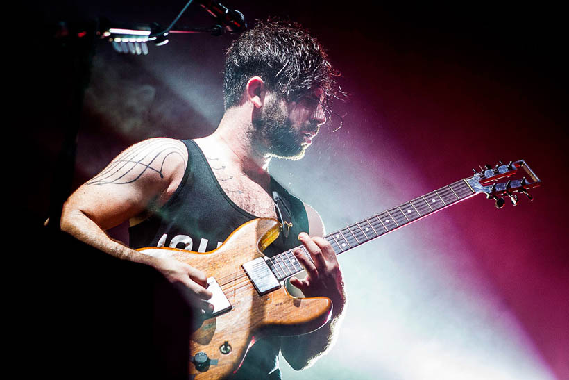 Foals live op Rock Werchter Festival in België op 6 juli 2014