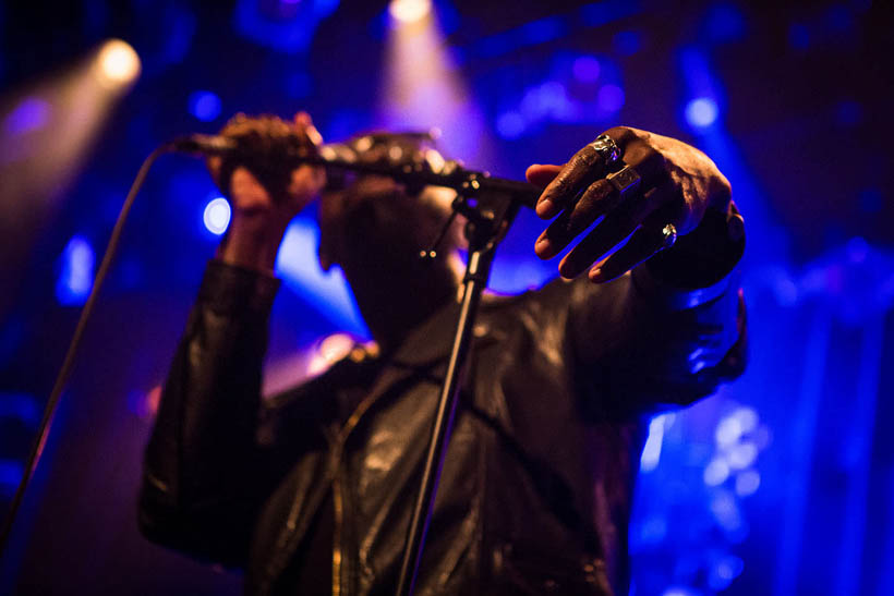 Ghostpoet live op Les Nuits Botanique in Brussel, België op 9 mei 2015