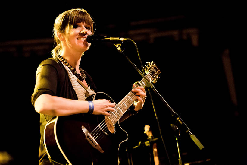 Li Lo live in de Rotonde in de Botanique in Brussel, België op 30 september 2012