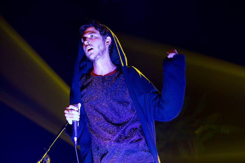 Oscar & The Wolf live at the Ancienne Belgique in Brussels, Belgium on 8 May 2014