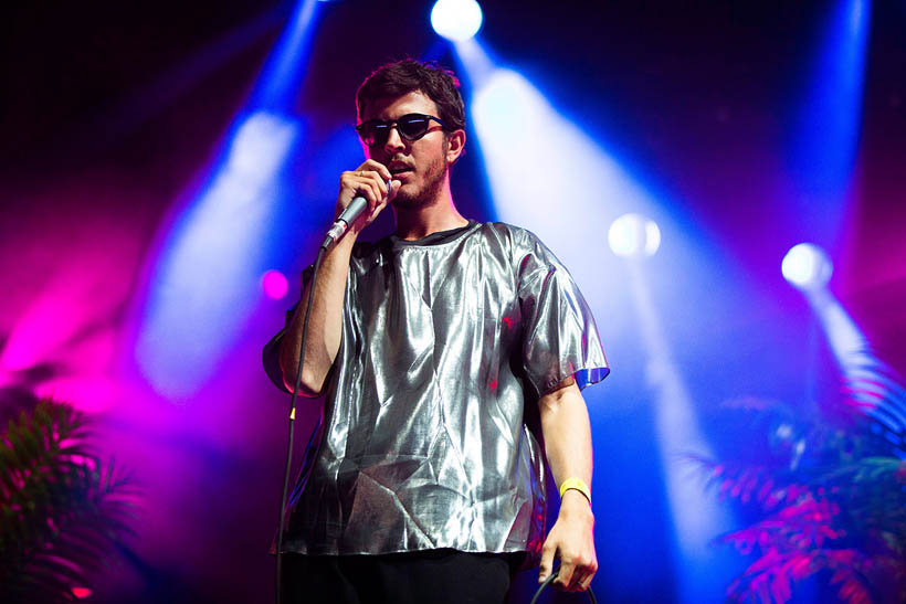 Oscar & The Wolf live op Rock Werchter Festival in België op 6 juli 2014