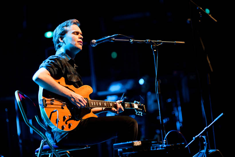 Peter Broderick live at the Ancienne Belgique in Brussels, Belgium on 8 November 2012