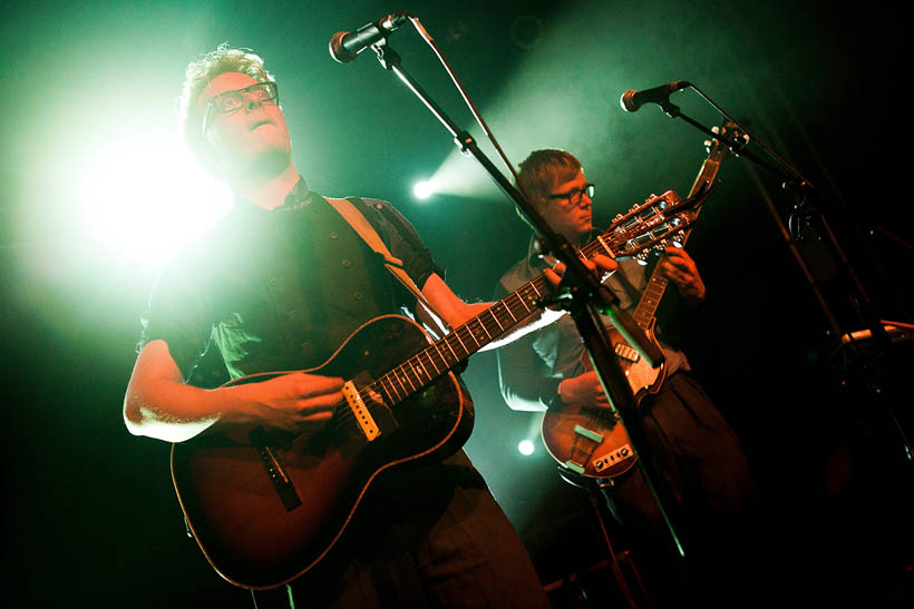 School Is Cool live in Het Depot in Leuven, België op 16 november 2011