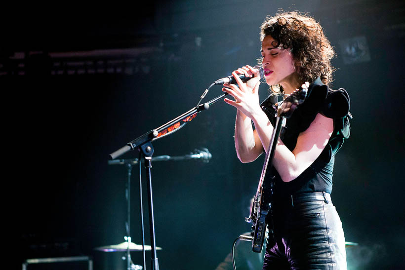 St Vincent live in de Rotonde in de Botanique in Brussel, België op 28 februari 2012