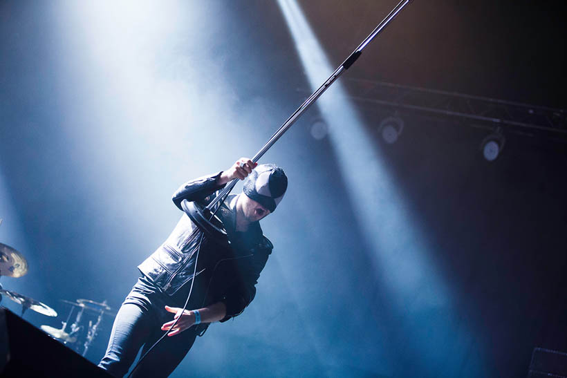 The Bloody Beetroots live op Rock Werchter Festival in België op 4 juli 2013