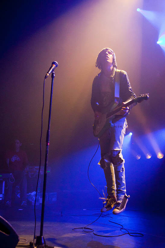 The Cribs live in de Orangerie in de Botanique in Brussel, België op 28 april 2012