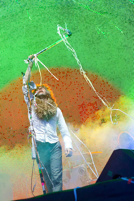 The Flaming Lips live op Dour Festival in België op 15 juli 2012