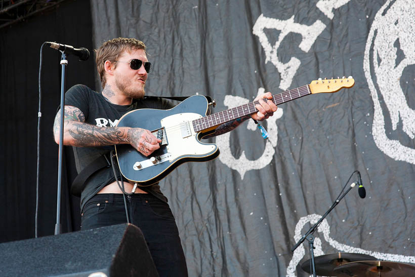 The Gaslight Anthem liveop Rock-A-Field in Roeser, Luxemburg on 26 juni 2011