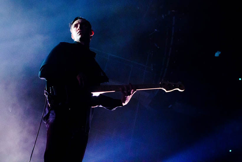 The xx live in de Lotto Arena in Antwerp, België op 21 november 2012