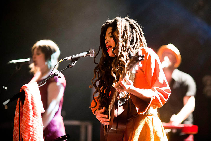 Valerie June live op Les Nuits Botanique in Brussel, België op 30 april 2013