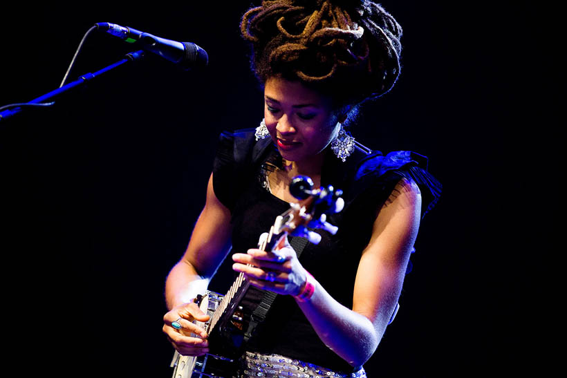 Valerie June live op Rock Werchter Festival in België op 3 juli 2014